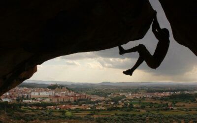 Alcañiz: más de 3.500 líneas de arenisca lejos de la masificación